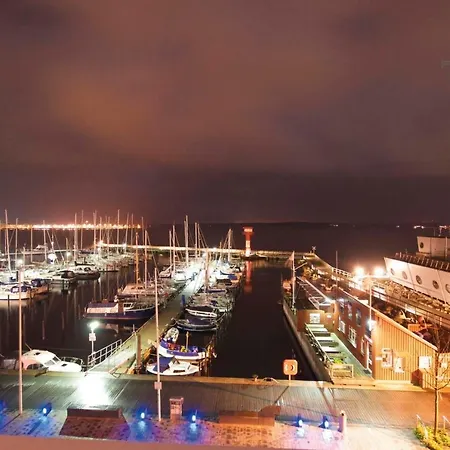 Apartmenthaus Hafenspitze Ap 25, Pier 25, Blickrichtung Offene Seestrand