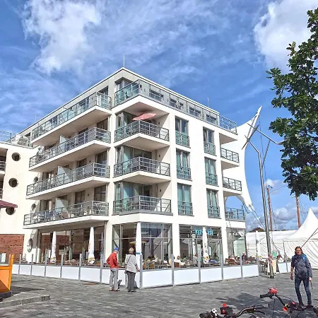 Apartmenthaus Hafenspitze Ap 25, Pier 25, Blickrichtung Offene Seestrand